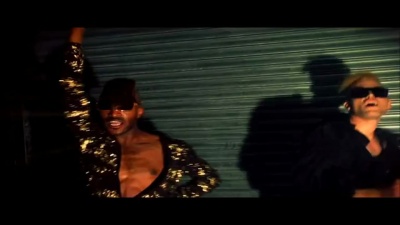 Kris Menace、The Kiki Twins - We Are Feat. The Kiki Twins