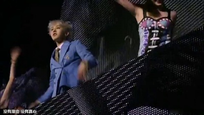 G-DRAGON - 삐딱하게（狂放）
