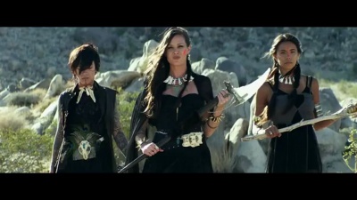 The Pierces - Kings