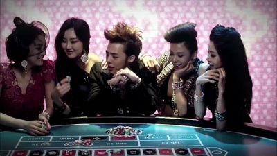太阳TAEYANG、G-DRAGON - I Need A Girl