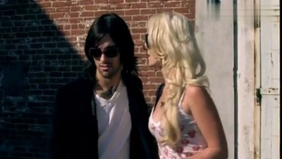 The Veronicas - Everything I'm Not