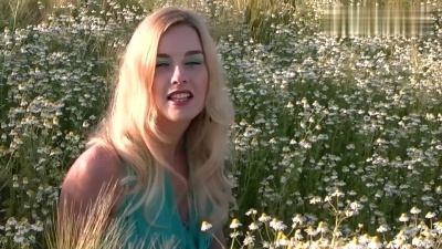 Ivana - Closer To Your Heart