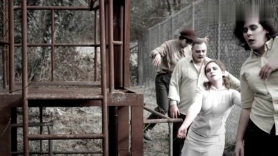 LINDA GUILALA - Un Millon De Zombies Mas