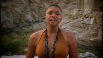 Lizz Wright - Trouble (Desert Footage)