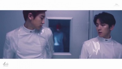 EXO - Lucky One