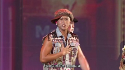 周杰伦、杨瑞代、袁咏琳、邱凯伟、宋健彰 - 比较大的大提琴