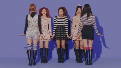 TWICE - KNOCK KNOCK