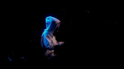 Alan Walker、Angelina Jordan - Sunday + Sing Me To Sleep