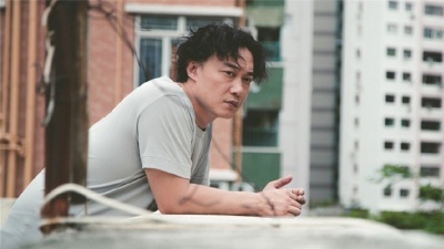 陈奕迅 - 谁来剪月光