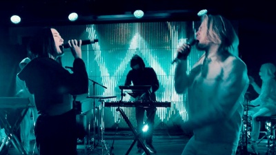 Alan Walker、Noah Cyrus、Juliander - All Falls Down