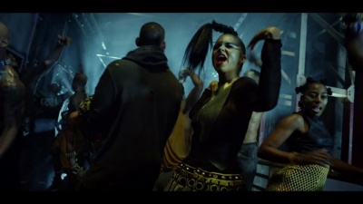 Bomba Estéreo、Will Smith - Fiesta
