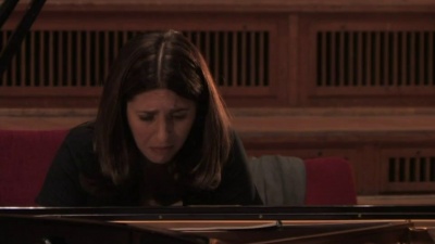 Simone Dinnerstein - Simone Dinnerstein - Bach: A Strange Beauty EPK