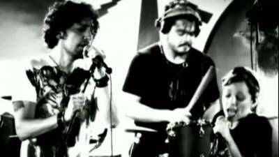 Los Daniels - Quisiera Saber