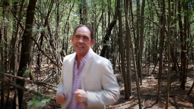 Leon Ferreira - Asemrowend
