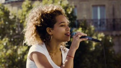 Izzy Bizu - White Tiger (Rooftop Sessions)