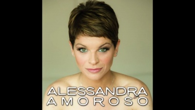 Alessandra Amoroso - Una Historia de Amor