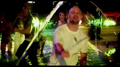 Five Finger Death Punch - Under And Over It