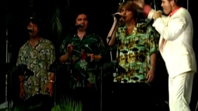Cliff Richard - Power To All Our Friends