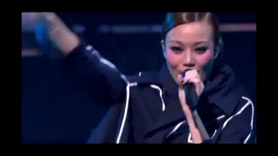 容祖儿 - 越唱越强 (Joey Yung Perfect 10 Live 2009)