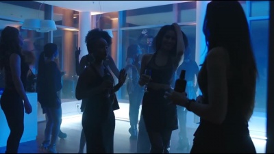 EUPHONIK、Donald - Runaway Love (Official Music Video)