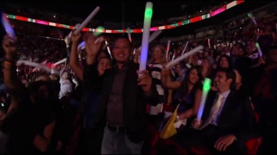 América Sierra、3BallMTY、América Sierra - Porque El Amor Manda (Premios Lo Nuestro 2013)