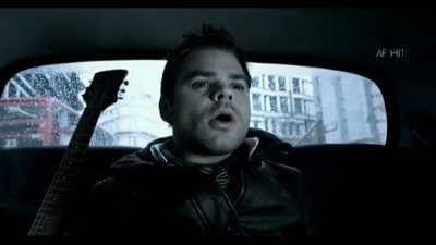 VanVelzen、Armin van Buuren - Broken Tonight