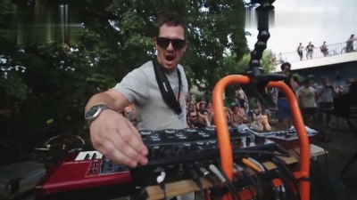 Dub FX、Krafty Kuts - Back To Basics (混音版)