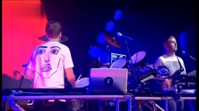 Disclosure、Eliza Doolittle - You & Me (feat. Eliza Doolittle) [Live At BBC Radio 1s Big Weekend]