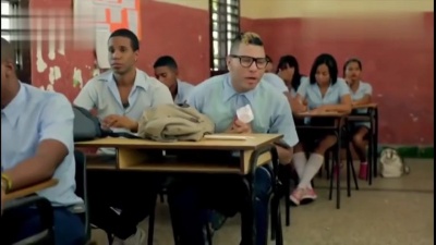 Chacal、Yakarta - Besito Con Lengua (Video Oficial)