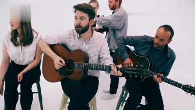 Tom Williams - She's Everything