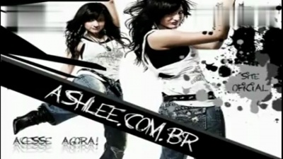 Ashlee Simpson - Boyfriend (live版)