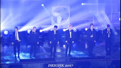 BTOB - SOMEDAY - korea音乐节 17/10/01