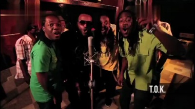 Mr. Vegas、Barrington Levy、u roy、Beenie Man - The Voices Of Sweet Jamaica