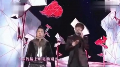 酱紫音乐 - 李敏镐、庾澄庆同唱《情非得已》，一个萌叔，一个靓仔，嗨翻全场！