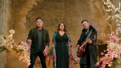 Río Roma、Yuridia - Yo Te Prefiero a Ti