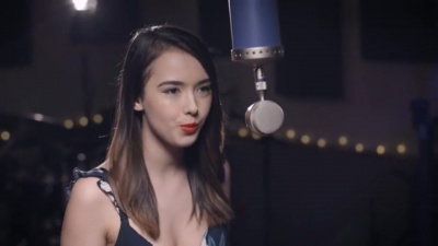 绝杀 - 【油管翻唱】法国高颜值亚裔混血小姐姐Chloé法语翻唱Despacito