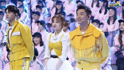 郑恺、LUCAS、宋雨琦 (YUQI)、蓝队合唱团、奔跑吧 - 芭啦芭啦樱之花