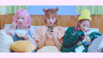 曹璐、Kisum、郑睿隣 (YERIN) - 왜 또 봄이야
