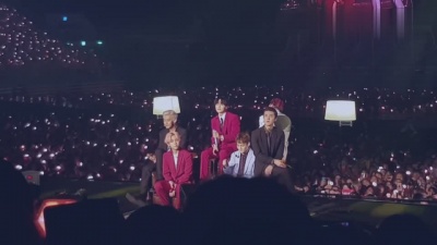 EXO - Wait