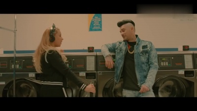 Yakarta、Srta. Dayana - Beso de Tu Boca