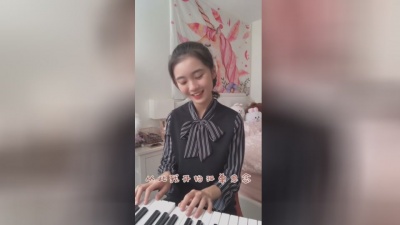 kiki - 只是因为在人群中多看了你一眼