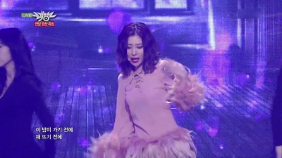 宣美、王嘉尔 - 보름달