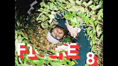 Peach Pit - Figure 8