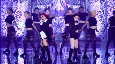 Red Velvet - IRENE & SEULGI - Monster