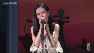 与非门 - 我睡在你眼睛的沙漠里