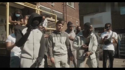 CB、Baseman - Still Wavin