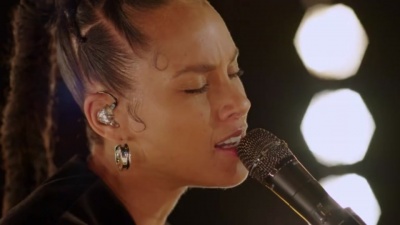 Alicia Keys、Brandi Carlile - A Beautiful Noise