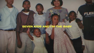 Evvie Mckinney - Bring The Whole Hood