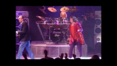 Status Quo、Maddy Prior - All Around My Hat