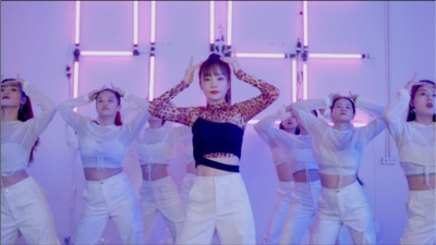 李小璐 - POSE